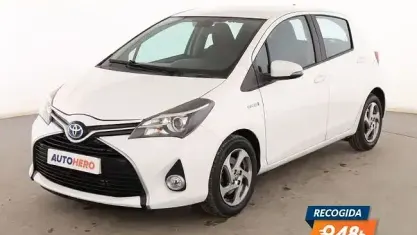 Usado Toyota Yaris Active 101 CV (74 kW) 2016 Blanco Utilitario