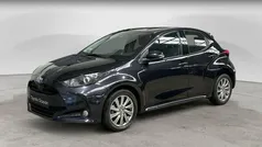 Usado 2024 Toyota Yaris Hybrid Active Berlina | 21.750 € (Precio justo)