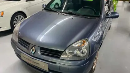 Usado Renault Clio II 75 CV (55 kW) 2006