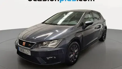 Begagnad Seat Leon Style 131 HK (96 kW) 2019 Grå Halvkombi
