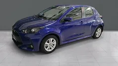 Azul Usado 2024 Toyota Yaris Edition Berlina | 19.990 € (Precio justo)