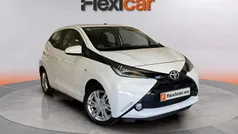 Blanco Usado 2017 Toyota Aygo X-cite Utilitario | 10.990 € (Buen precio)
