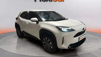 Usado Toyota Yaris Hybrid Active 116 CV (85 kW) 2024