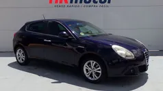 Azul Usado 2012 Alfa Romeo Giulietta Distinctive Utilitario | 7690 € (Precio justo)