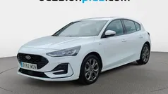 Blanco Usado 2023 Ford Focus ST-Line Utilitario | 15.628 € (Precio justo)