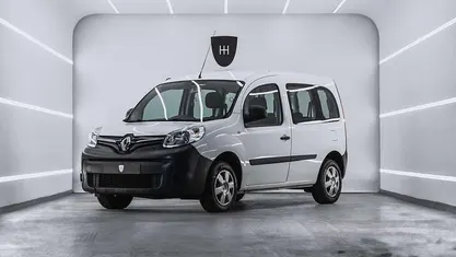 Usado Renault Kangoo Dynamique 90 CV (66 kW) 2015 Monovolumen