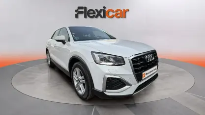 Usado Audi Q2 Advanced 150 CV (110 kW) 2021 Blanco SUV
