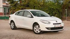 Blanco Usado 2011 Renault Fluence Dynamique Berlina | 4400 € (Precio justo)