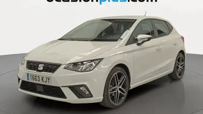 Usado Seat Ibiza Style 75 CV (55 kW) 2018 Blanco Utilitario