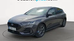 Gris Usado 2022 Ford Focus ST-Line Utilitario | 15.819 € (Precio justo)