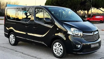 Negro Usado 2017 Opel Vivaro S Monovolumen | 23.900 € (Precio justo)
