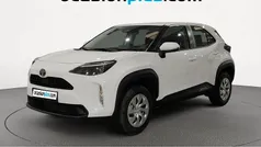 Blanco Nuevo 2025 Toyota Yaris Cross Business Edition SUV | 23.728 € (Precio justo)