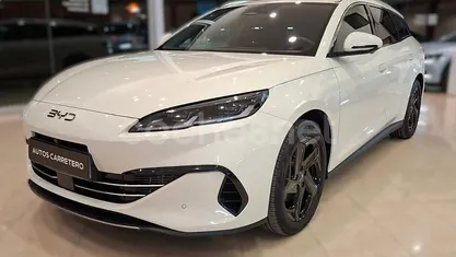 Usado 2025 BYD Seal Comfort Berlina | 34.900 € (Precio justo)