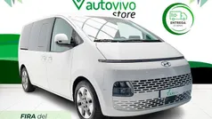 Creamy white Usado 2022 Hyundai Staria Van | 41.500 € (Buen precio)