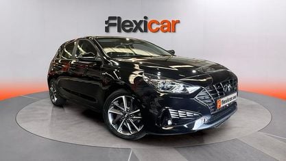 Begagnad Hyundai i30 120 HK (88 kW) 2022 Svart Sedan