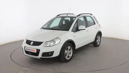 Usado Suzuki SX4 GLX 120 CV (88 kW) 2014 SUV