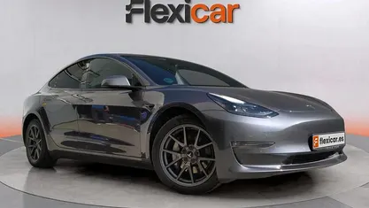 Usado Tesla Model 3 367 kW (499 CV) 2022 Gris Berlina
