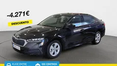 Negro Usado 2021 Skoda Octavia Active Berlina | 19.490 € (Precio justo)
