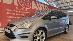 Gris Usado 2010 Ford S-MAX Titanium S Monovolumen | 11.990 € (Precio justo)