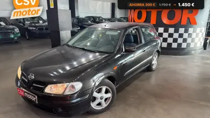 Usado Nissan Almera Comfort 90 CV (66 kW) 2002 Negro Utilitario
