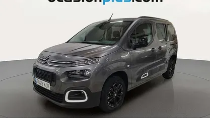 Usado Citroën Berlingo Feel 110 CV (80 kW) 2023 Gris Monovolumen