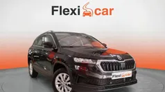 Negro Usado 2023 Skoda Karoq Ambition SUV | 19.490 € (Super precio)