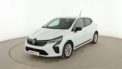Usado Renault Clio V 91 CV (66 kW) 2025 Blanco Berlina