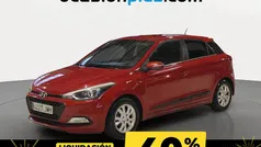 Rojo Usado 2016 Hyundai i20 Utilitario | 8290 € (Precio justo)
