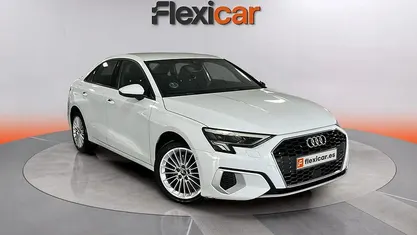 Usado Audi A3 Advanced Plus 150 CV (110 kW) 2021 Blanco Berlina