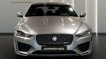Usado Jaguar XE R 204 CV (150 kW) 2024 Gris Berlina