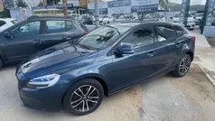 Azul Usado 2019 Volvo V40 Momentum Familiar | 16.500 € (Precio justo)