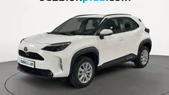 Usado 2024 Toyota Yaris Cross Business Edition SUV | 24.082 € (Precio justo)