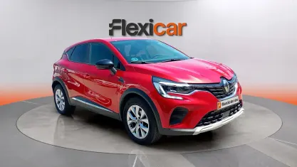 Usado Renault Captur Intens 101 CV (74 kW) 2020 Rojo SUV