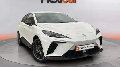 Blanco Usado 2023 MG MG4 EV Utilitario | 15.990 € (Buen precio)