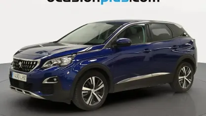 Usado Peugeot 3008 Allure 131 CV (96 kW) 2020 Azul SUV