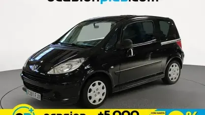 Usado Peugeot 1007 75 CV (55 kW) 2006 Negro Monovolumen