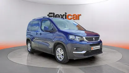 Usado Peugeot Rifter Active 100 CV (73 kW) 2020 Monovolumen