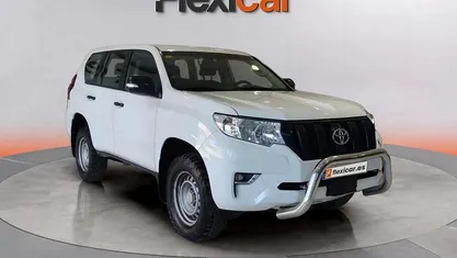 Usado Toyota Land Cruiser 177 CV (130 kW) 2020 Blanco SUV