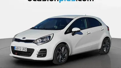 Usado Kia Rio 75 CV (55 kW) 2017 Blanco Utilitario