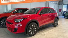 Rojo Nuevo 2025 Fiat 600 Red SUV | 25.490 € (Precio justo)