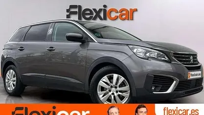 Usado Peugeot 5008 Active 131 CV (96 kW) 2018 Gris SUV