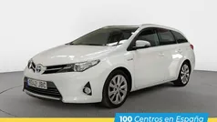 Toyota Auris Hybrid