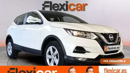 Usado Nissan Qashqai Acenta 116 HP (85 kW) 2019 Branco SUV