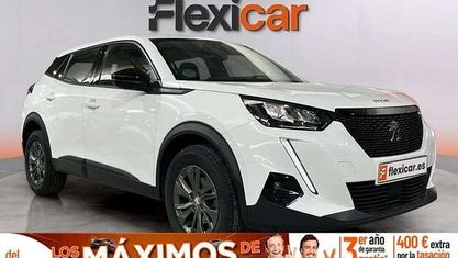 Usado Peugeot 2008 Active 110 CV (80 kW) 2022 Blanco SUV