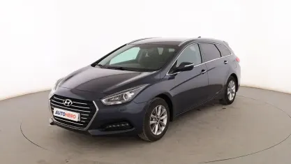 Usado Hyundai i40 115 CV (84 kW) 2017 Gris Familiar