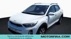 Usado 2022 Kia Stonic SUV | 14.900 € (Precio justo)