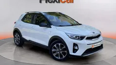 Usado 2018 Kia Stonic SUV | 11.990 € (Precio justo)