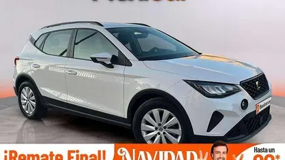 Usado Seat Arona Reference 95 CV (69 kW) 2022 Blanco SUV