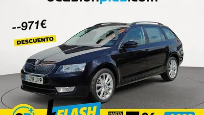 Usado Skoda Octavia Ambition 110 CV (80 kW) 2016 Familiar
