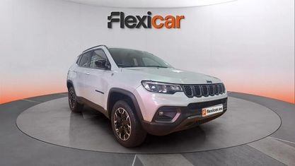 Occasion Jeep Compass Trailhawk 241 PK (177 kW) 2022 Grijs SUV